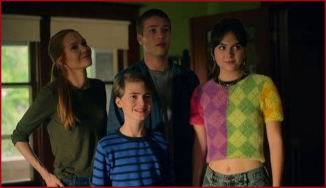 12 Spooky Shows To Watch If You Love The Midnight Club