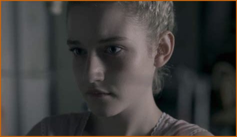 The Underrated Julia Garner Horror Movie You've Never Heard Of